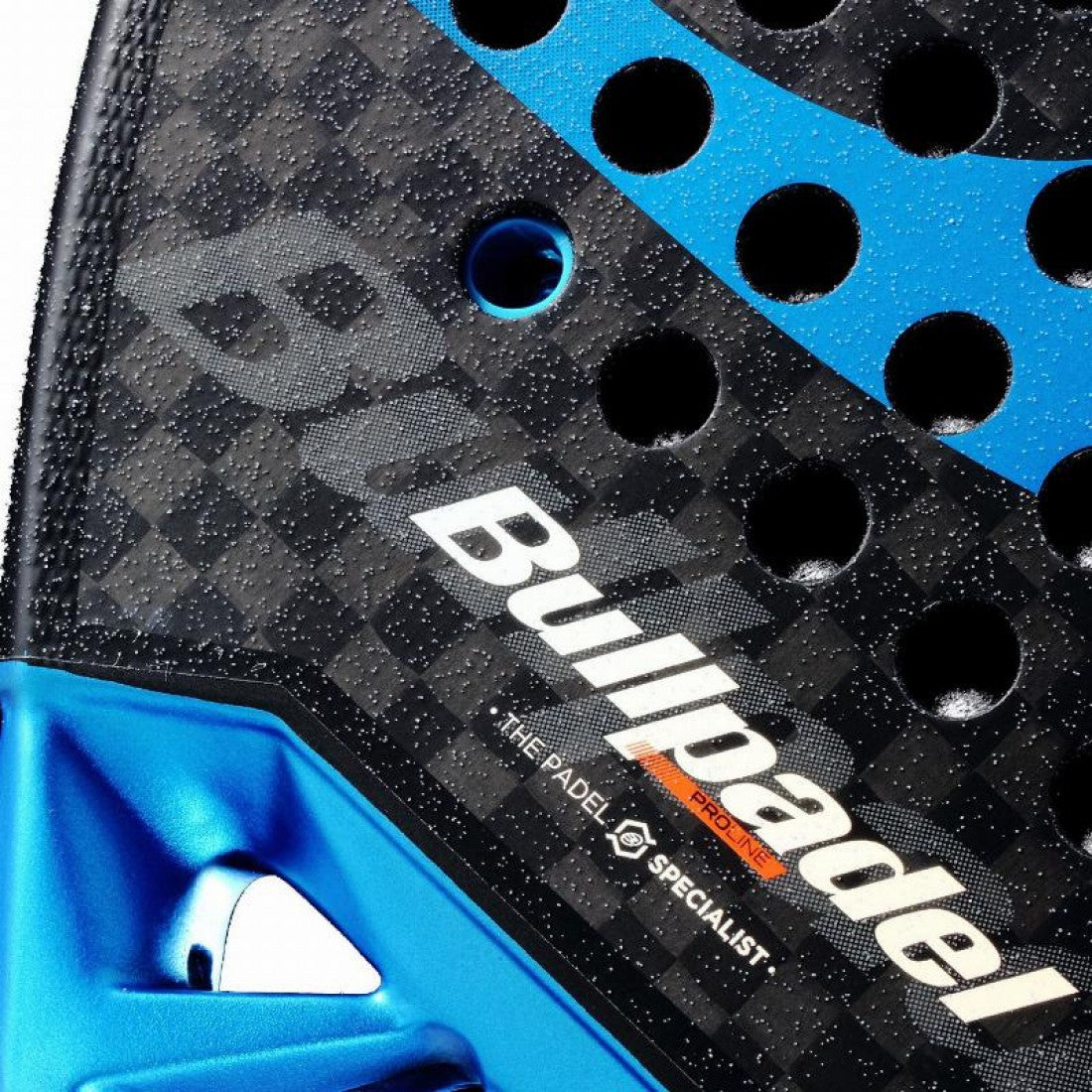 PRÓXIMAMENTE - BULLPADEL VERTEX 05 HYBRID 2026
